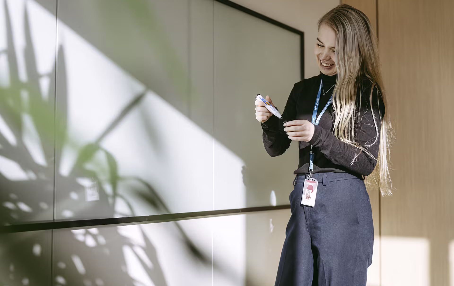 Intrum Brand People 065